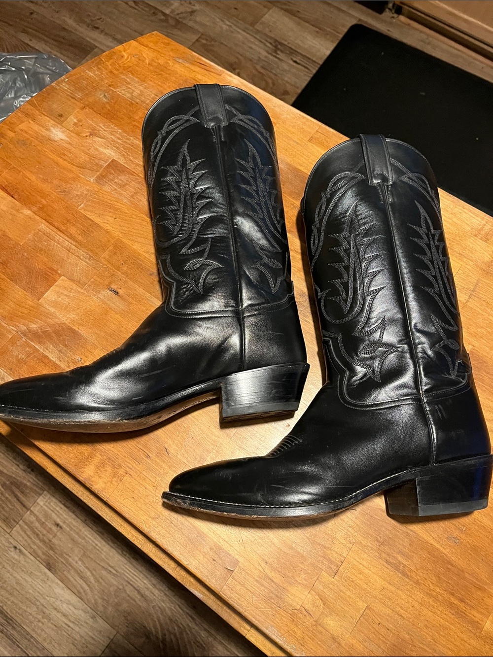 Tony Lama Black Leather Western Boots with Embroidered Shaft Size 11.5 D